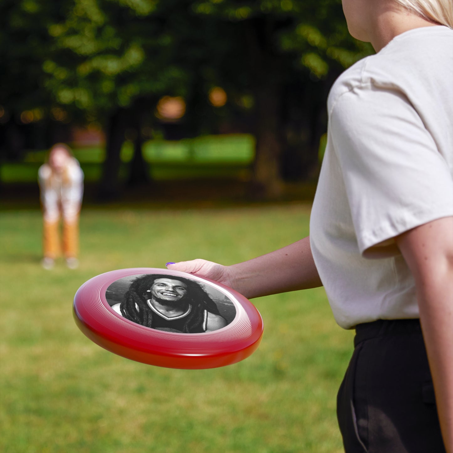 Hyena Hippie Frisbee
